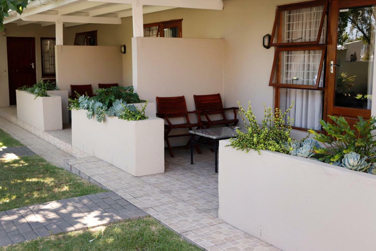 The Village Guesthouse Ceres Bagian luar foto